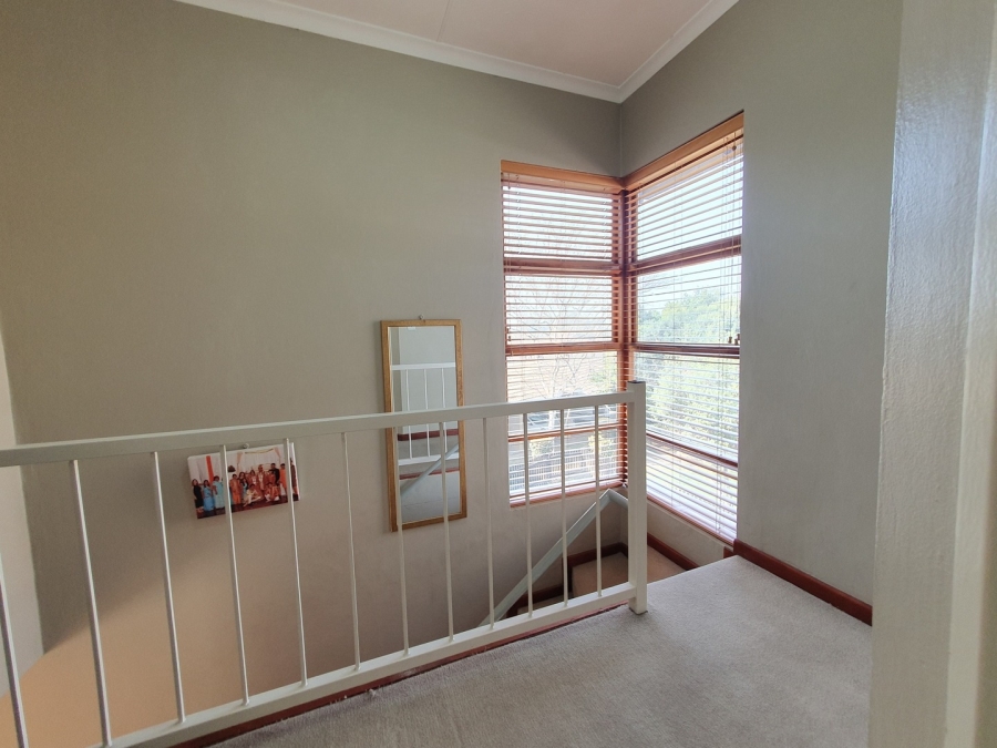 2 Bedroom Property for Sale in Paulshof Gauteng