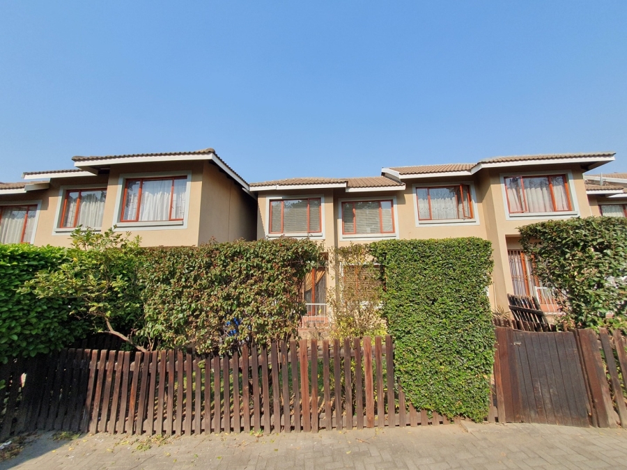 2 Bedroom Property for Sale in Paulshof Gauteng