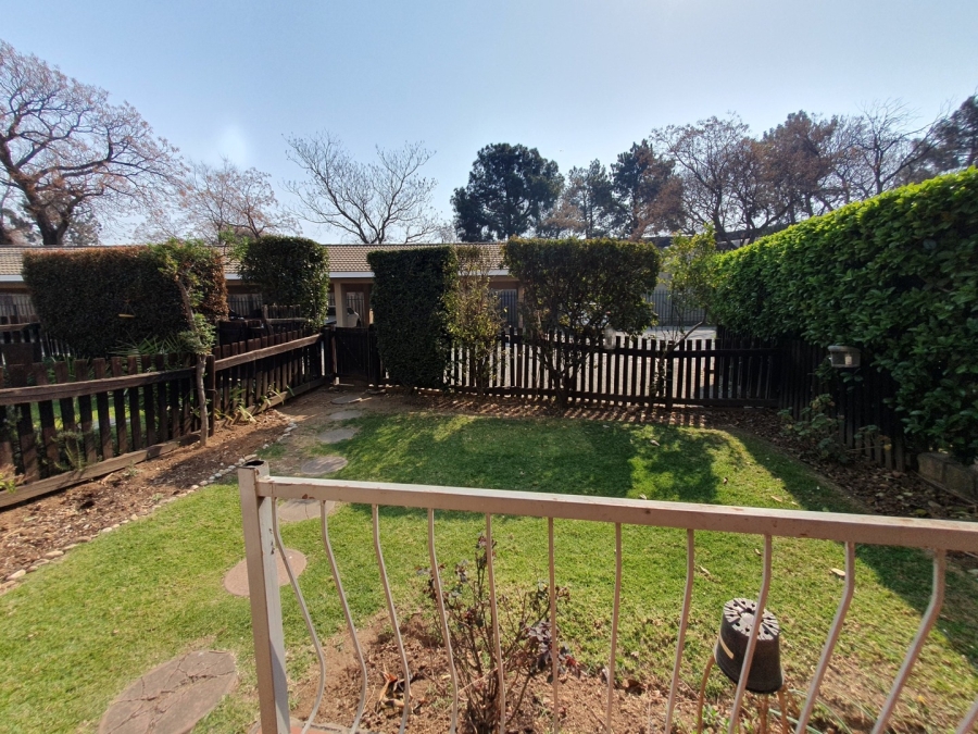 2 Bedroom Property for Sale in Paulshof Gauteng