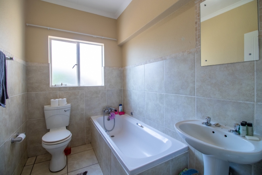 2 Bedroom Property for Sale in Pomona Gauteng