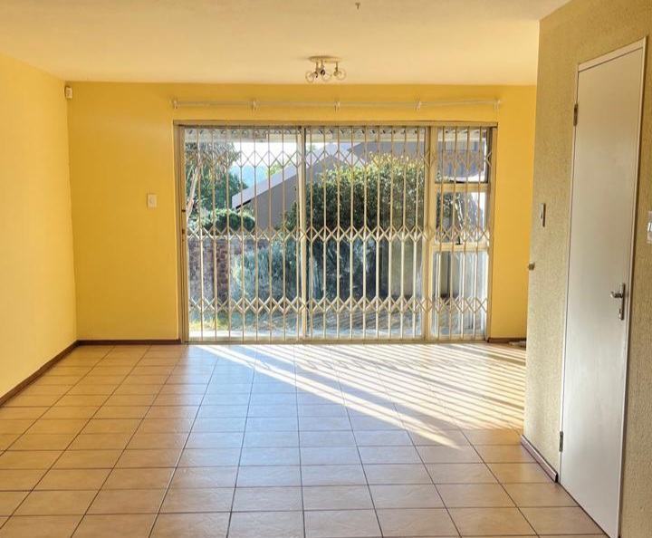 To Let 2 Bedroom Property for Rent in Kensington Gauteng