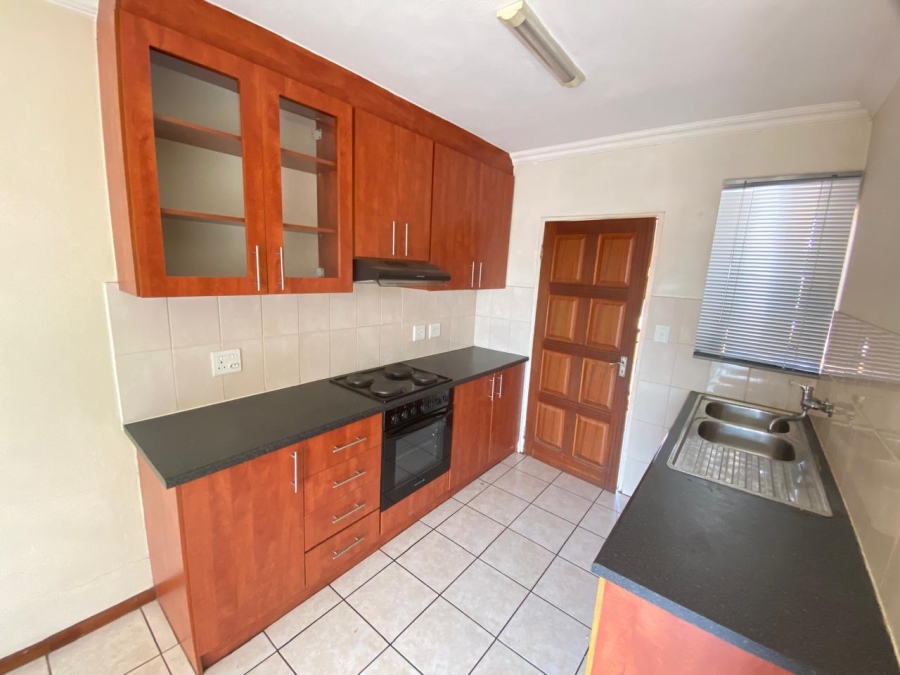 To Let 2 Bedroom Property for Rent in Daspoort Gauteng