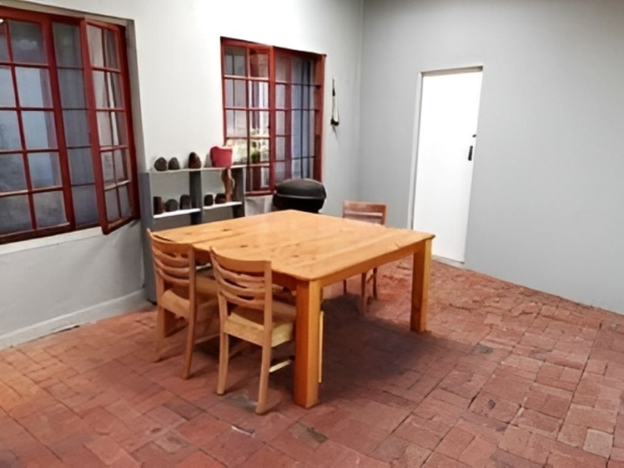 To Let 2 Bedroom Property for Rent in Parkmore Gauteng