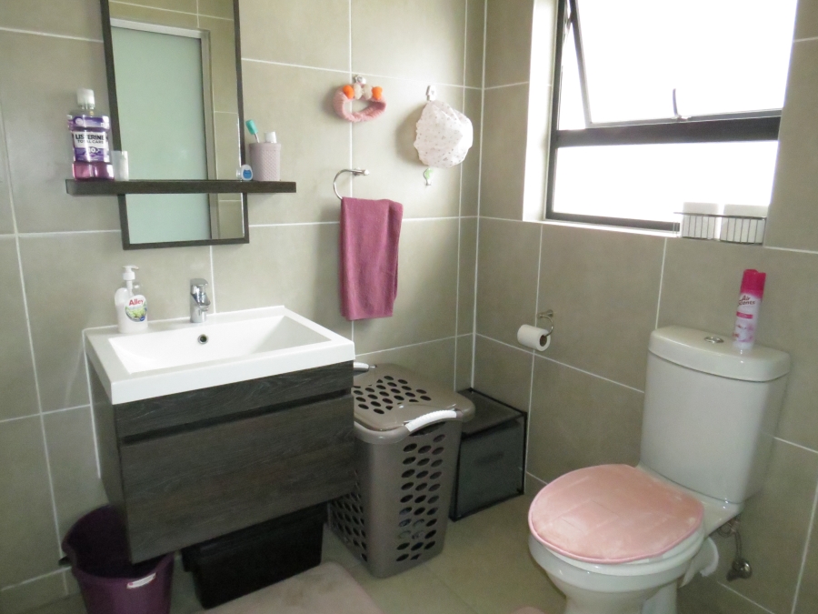 1 Bedroom Property for Sale in Greenstone Hill Gauteng