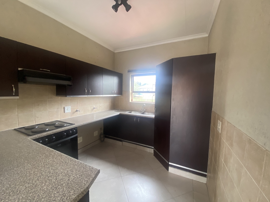 To Let 2 Bedroom Property for Rent in Paulshof Gauteng