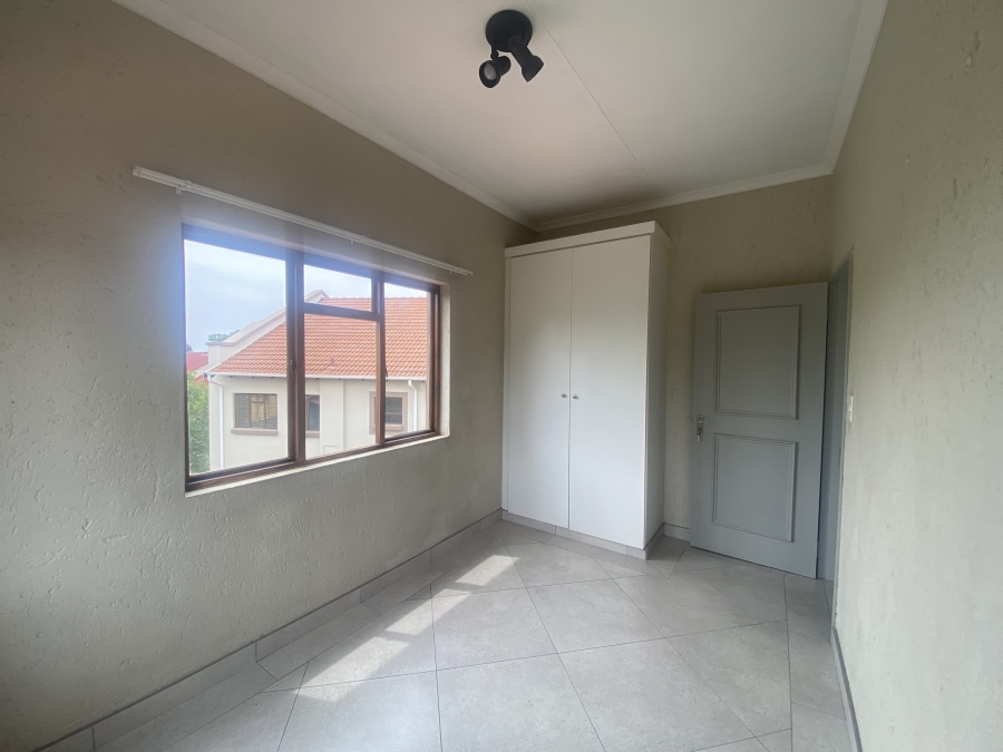 To Let 2 Bedroom Property for Rent in Paulshof Gauteng