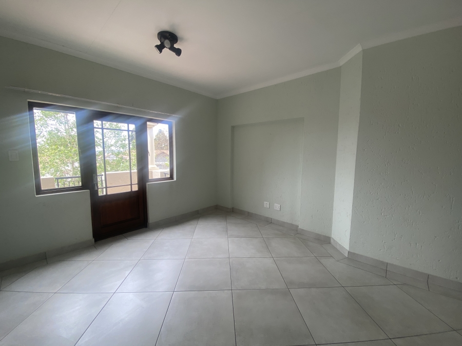 To Let 2 Bedroom Property for Rent in Paulshof Gauteng