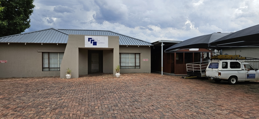 Commercial Property for Sale in Three Rivers Gauteng