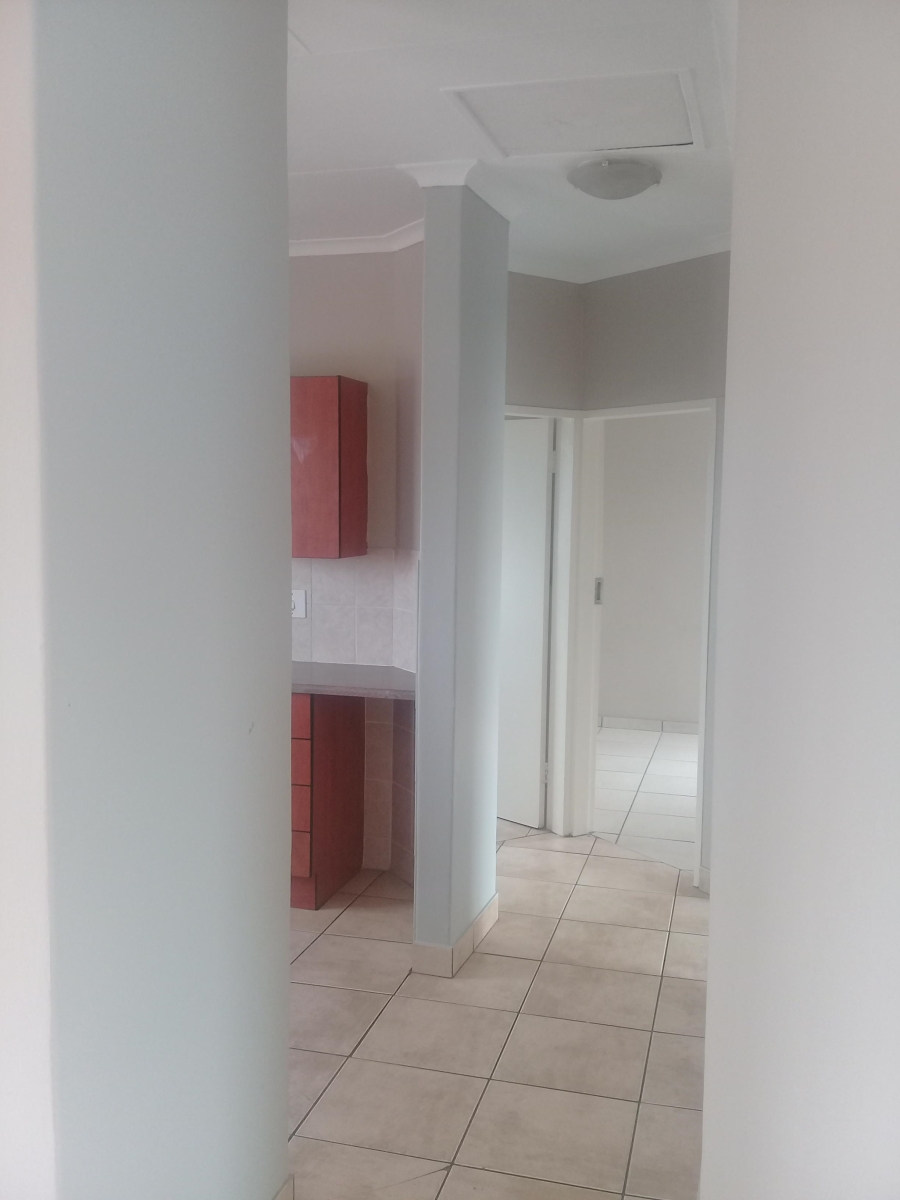 To Let 2 Bedroom Property for Rent in Castleview Gauteng