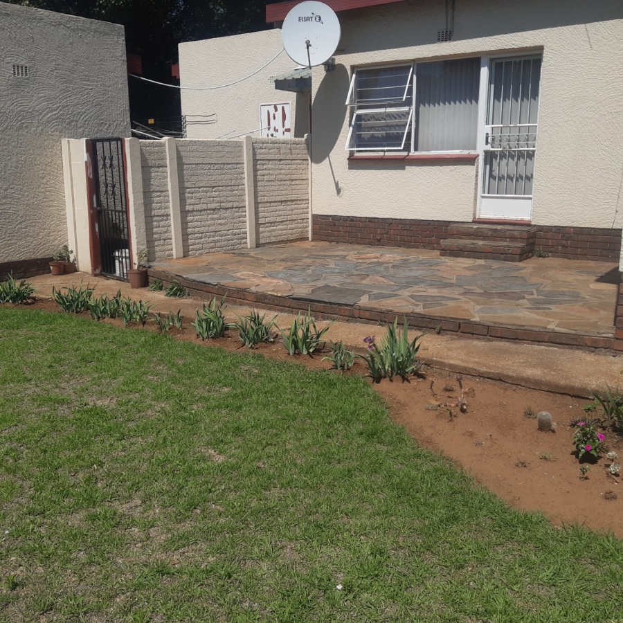 3 Bedroom Property for Sale in Brackenhurst Gauteng