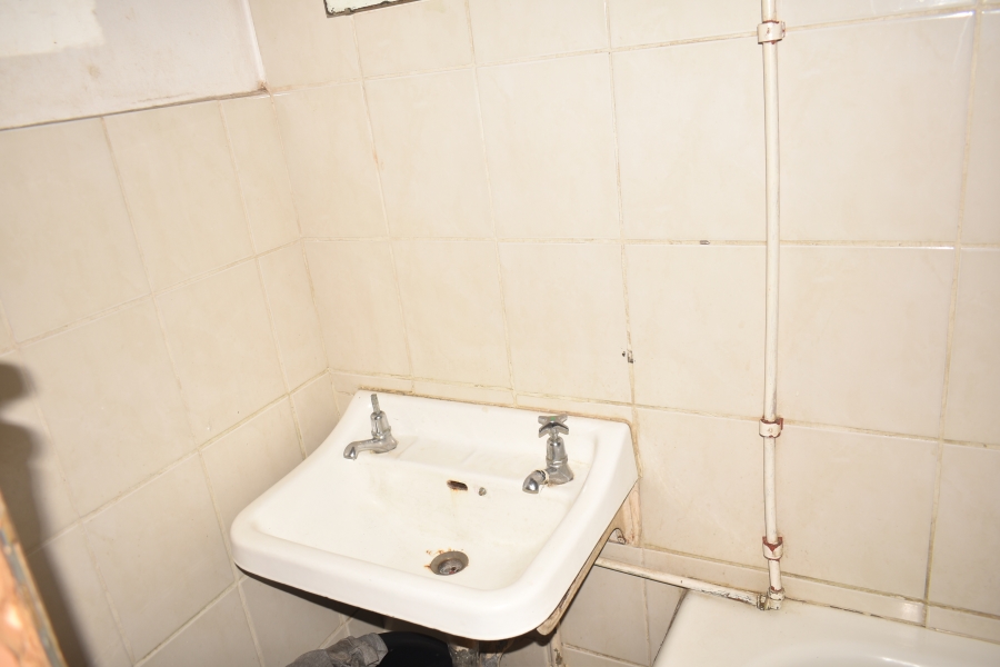 1 Bedroom Property for Sale in Sunnyside Gauteng