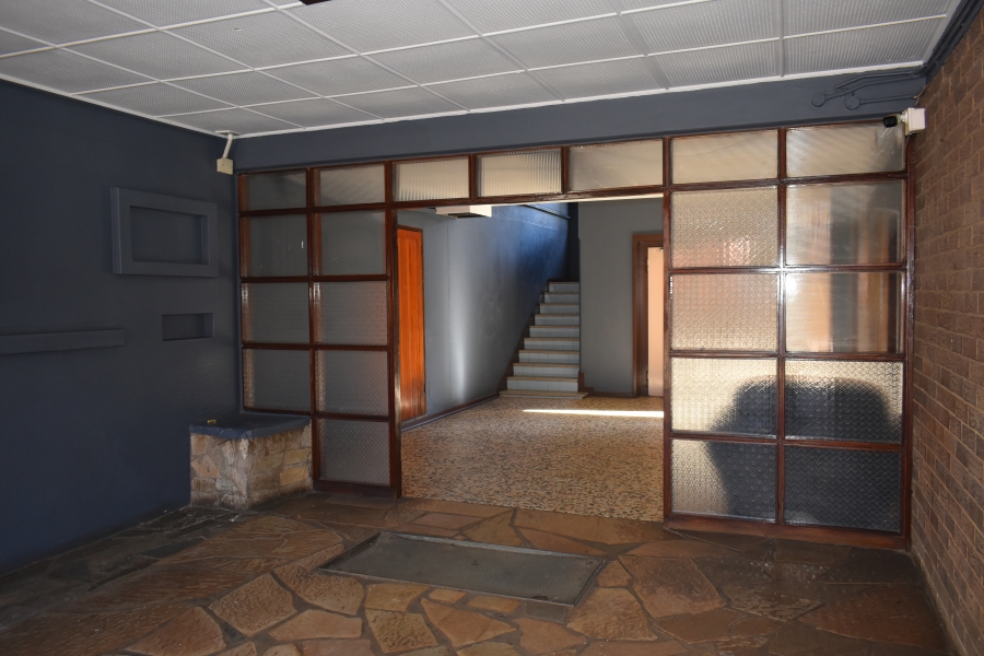 1 Bedroom Property for Sale in Sunnyside Gauteng