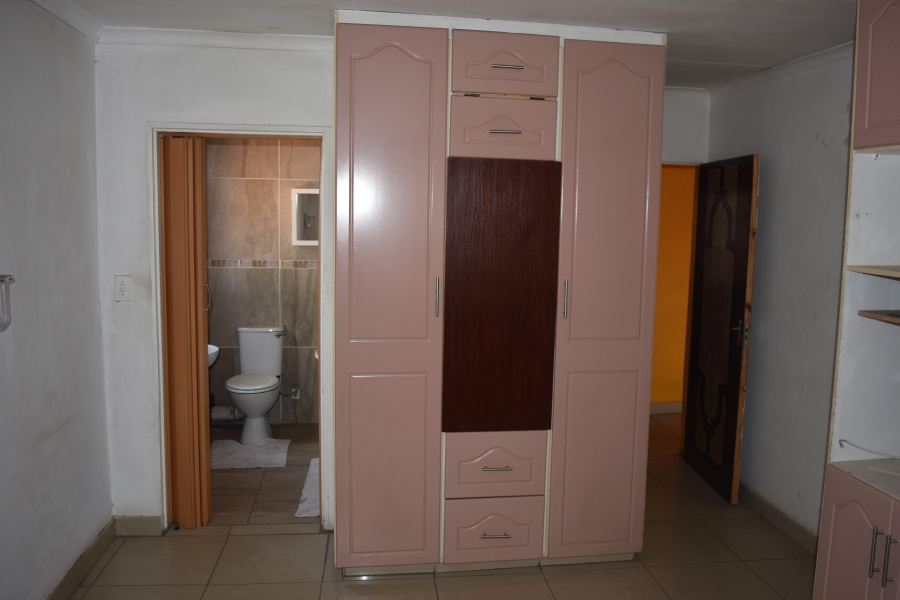 To Let 3 Bedroom Property for Rent in Soshanguve JJ Gauteng