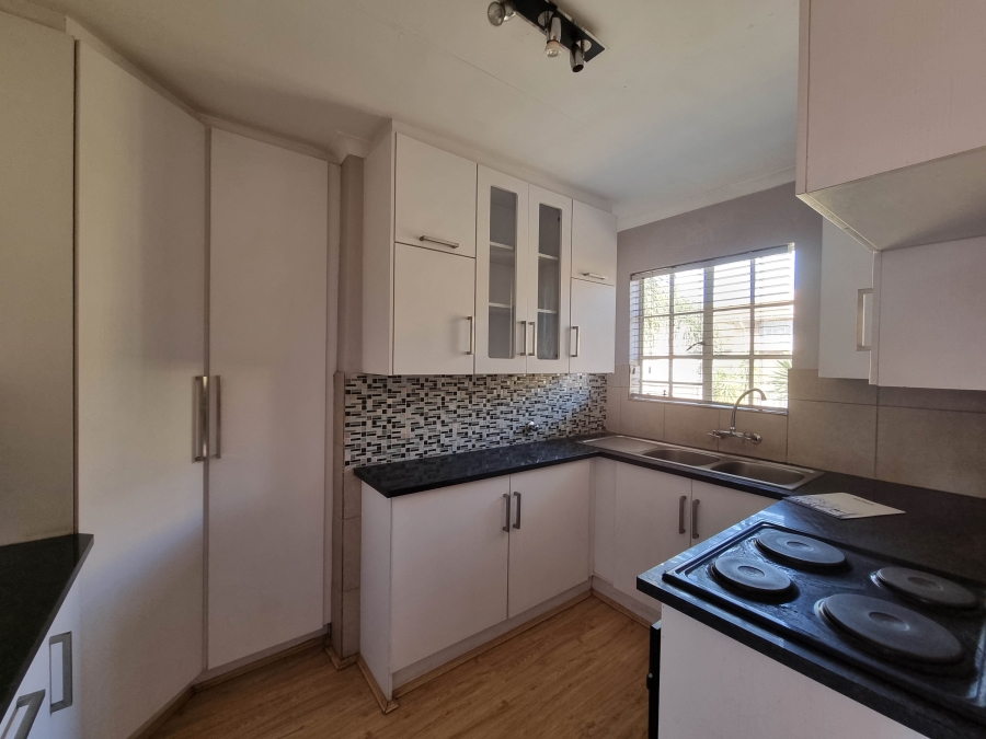 3 Bedroom Property for Sale in Magalieskruin Gauteng