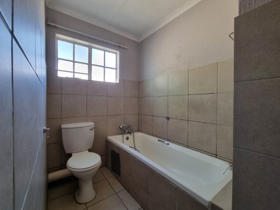 3 Bedroom Property for Sale in Magalieskruin Gauteng