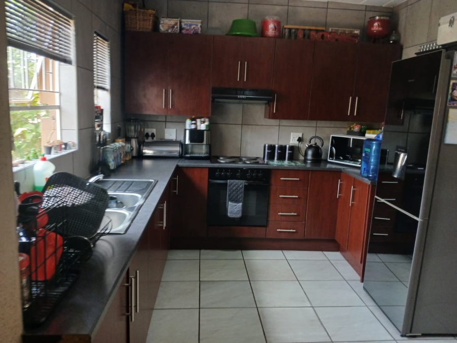 3 Bedroom Property for Sale in Arcon Park Gauteng