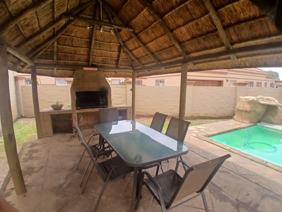 3 Bedroom Property for Sale in Arcon Park Gauteng