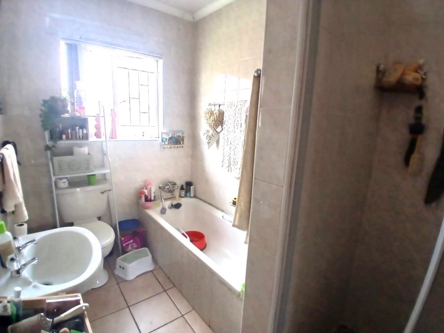 3 Bedroom Property for Sale in Arcon Park Gauteng