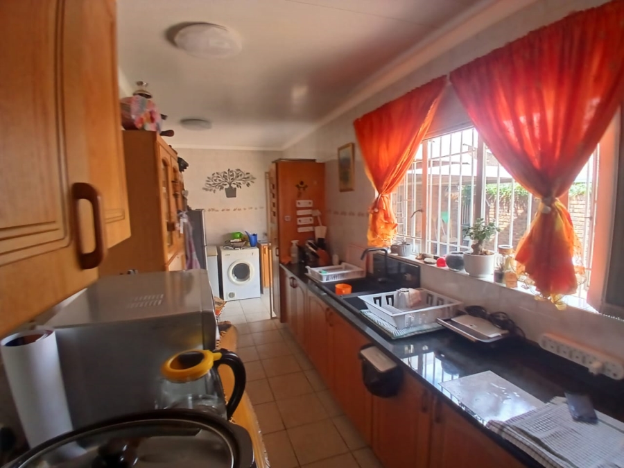 3 Bedroom Property for Sale in Arcon Park Gauteng