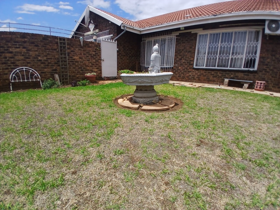 3 Bedroom Property for Sale in Arcon Park Gauteng