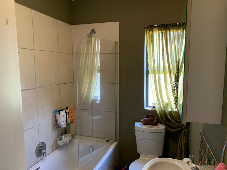 To Let 2 Bedroom Property for Rent in The Stewards Gauteng