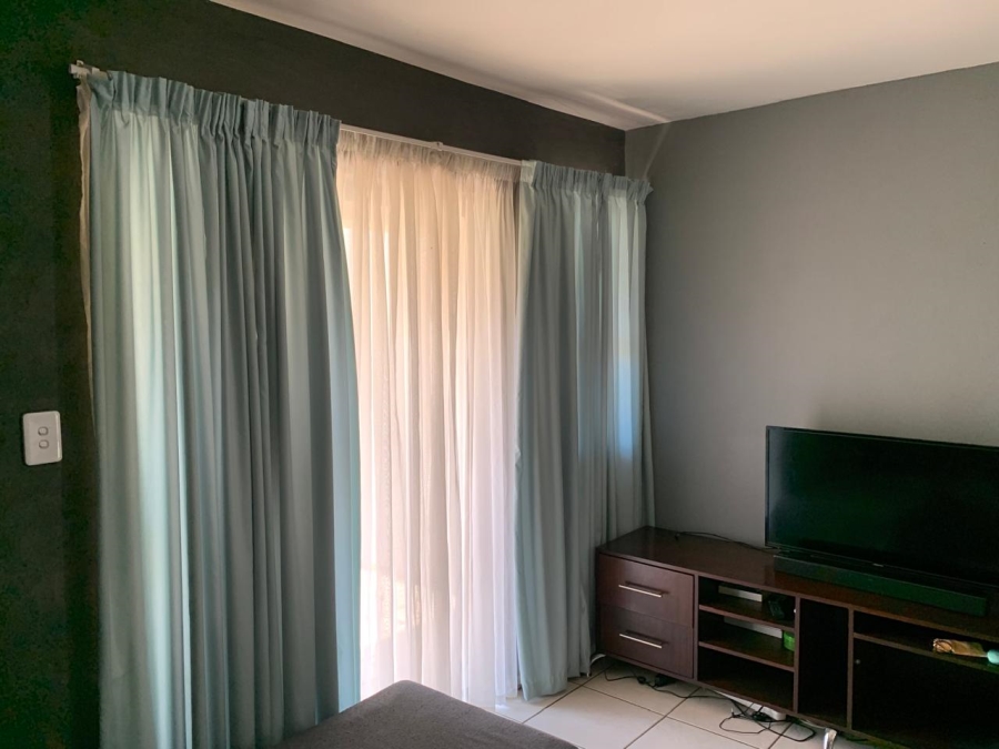 To Let 2 Bedroom Property for Rent in The Stewards Gauteng