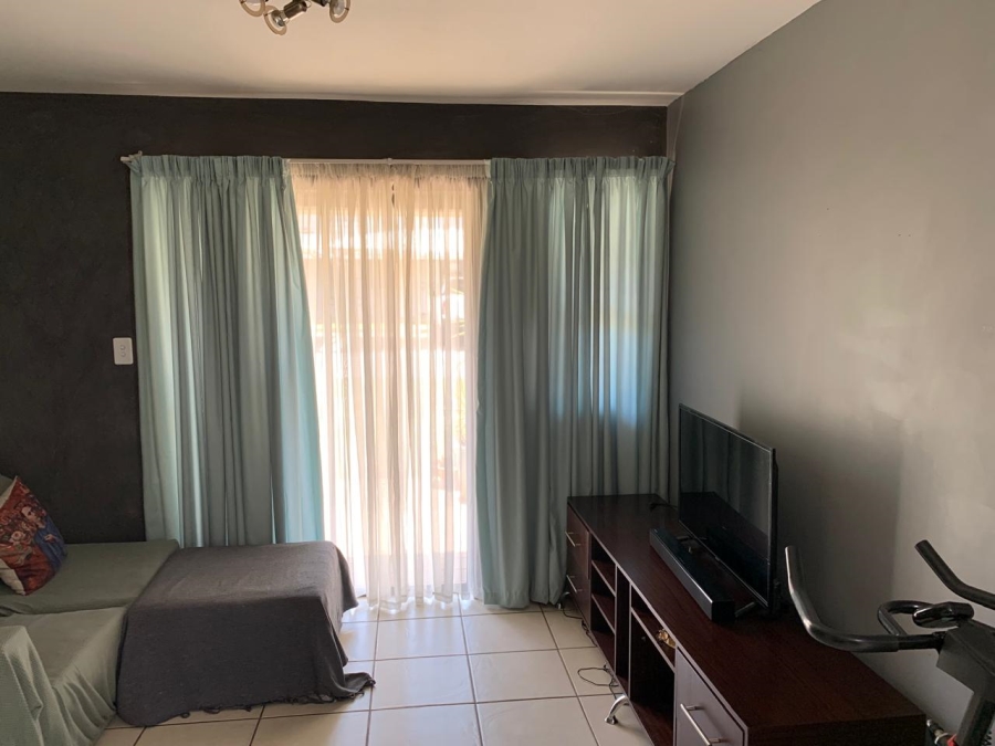 To Let 2 Bedroom Property for Rent in The Stewards Gauteng