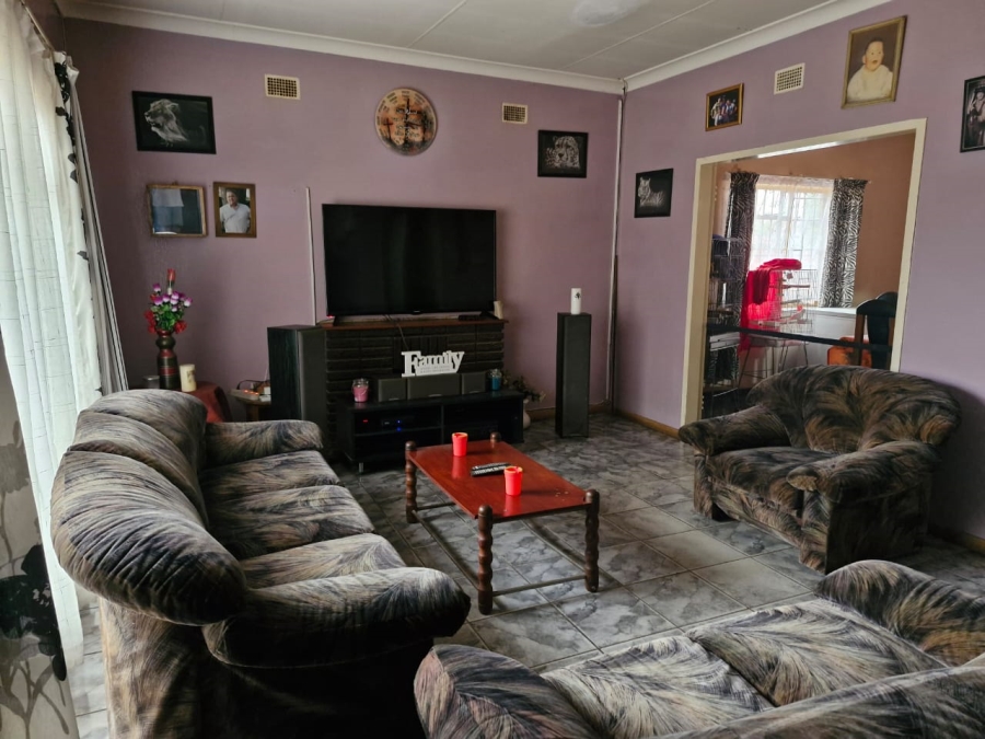 4 Bedroom Property for Sale in Elsburg Gauteng