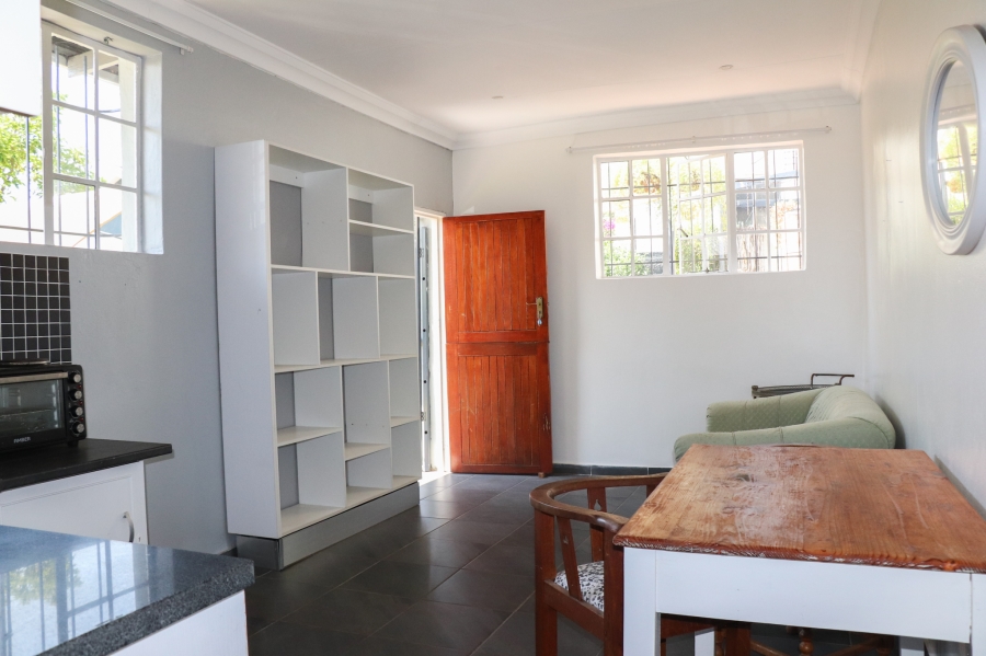 To Let 1 Bedroom Property for Rent in Melville Gauteng