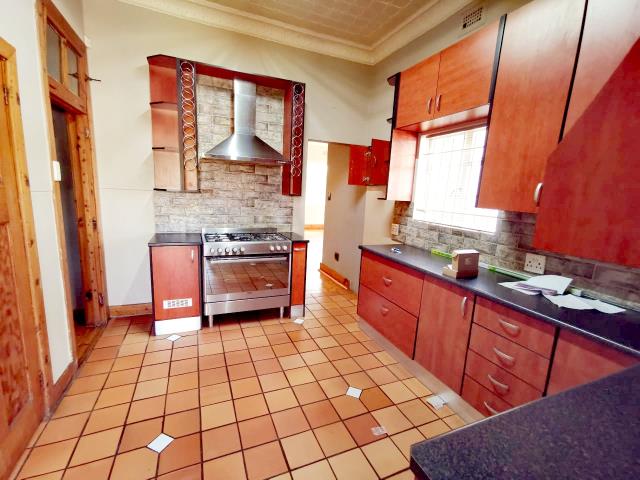 To Let 3 Bedroom Property for Rent in Florida Gauteng