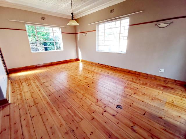 To Let 3 Bedroom Property for Rent in Florida Gauteng