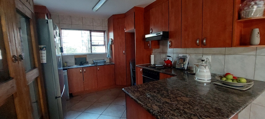 To Let 4 Bedroom Property for Rent in Meyersdal Gauteng