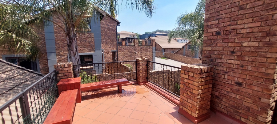 To Let 4 Bedroom Property for Rent in Meyersdal Gauteng