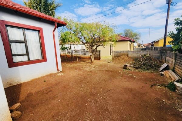 2 Bedroom Property for Sale in The Orchards Gauteng