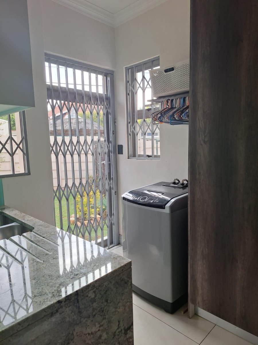 To Let 3 Bedroom Property for Rent in Franklin Roosevelt Park Gauteng