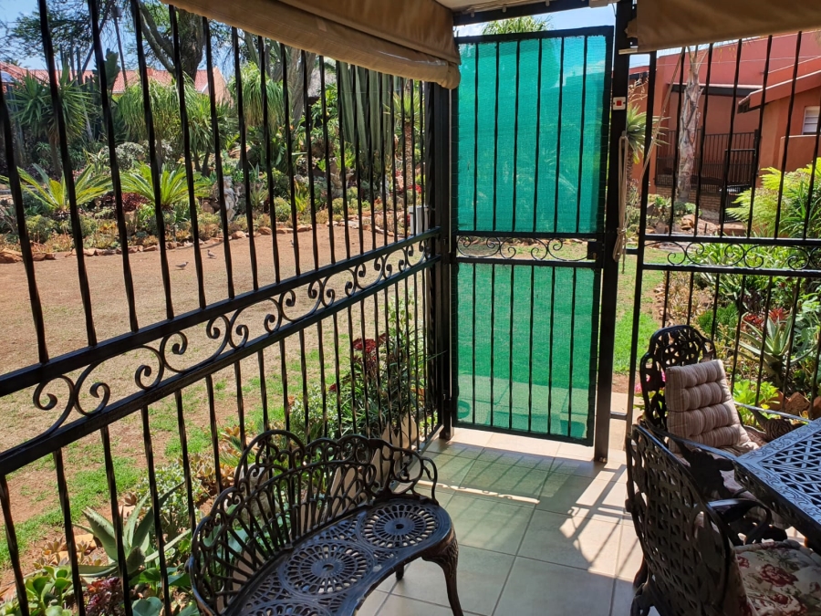 3 Bedroom Property for Sale in Wilro Park Gauteng