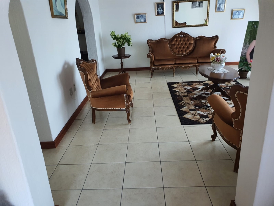 3 Bedroom Property for Sale in Wilro Park Gauteng