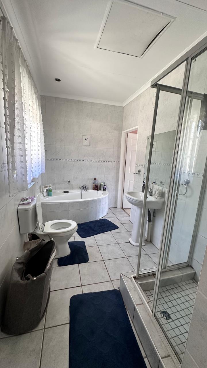 3 Bedroom Property for Sale in Wonderboom Gauteng