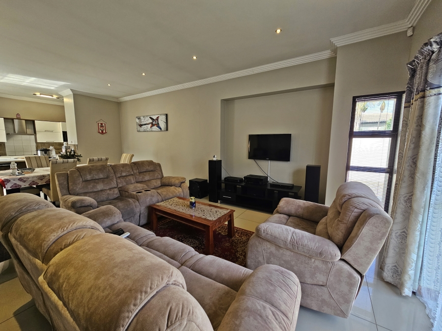 3 Bedroom Property for Sale in Midlands Estate Gauteng