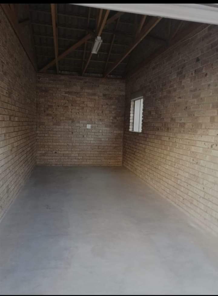 To Let 2 Bedroom Property for Rent in Eco Park Gauteng