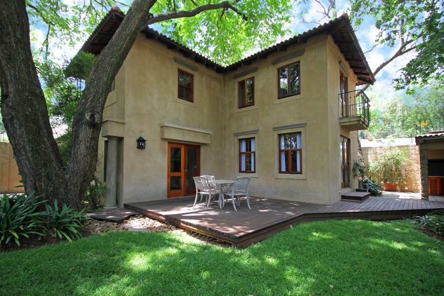 4 Bedroom Property for Sale in Bryanston Gauteng