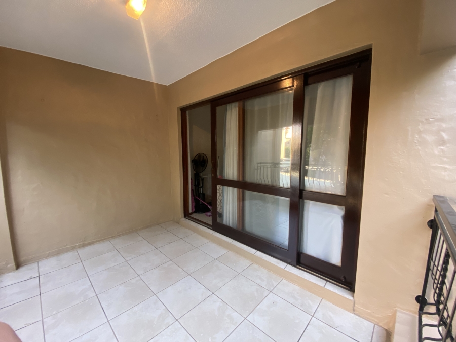 To Let 1 Bedroom Property for Rent in Lonehill Gauteng