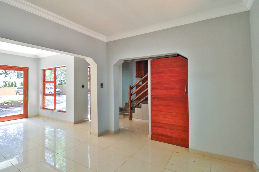 To Let 4 Bedroom Property for Rent in Pretorius Park Gauteng