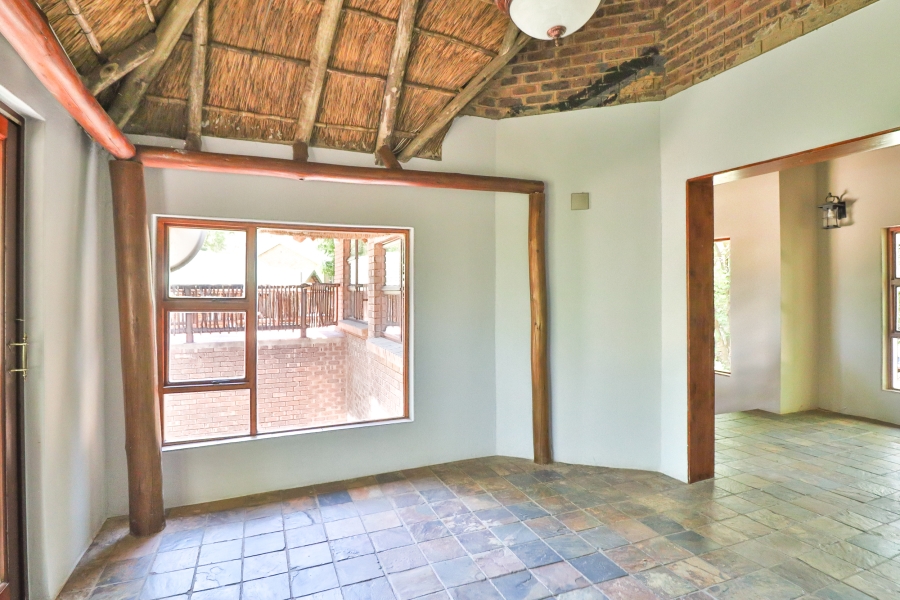 To Let 4 Bedroom Property for Rent in Pretorius Park Gauteng