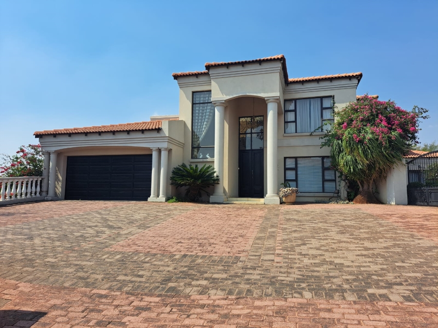 4 Bedroom Property for Sale in Heuningklip Gauteng