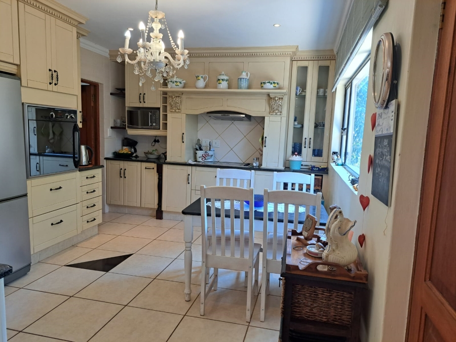 4 Bedroom Property for Sale in Heuningklip Gauteng