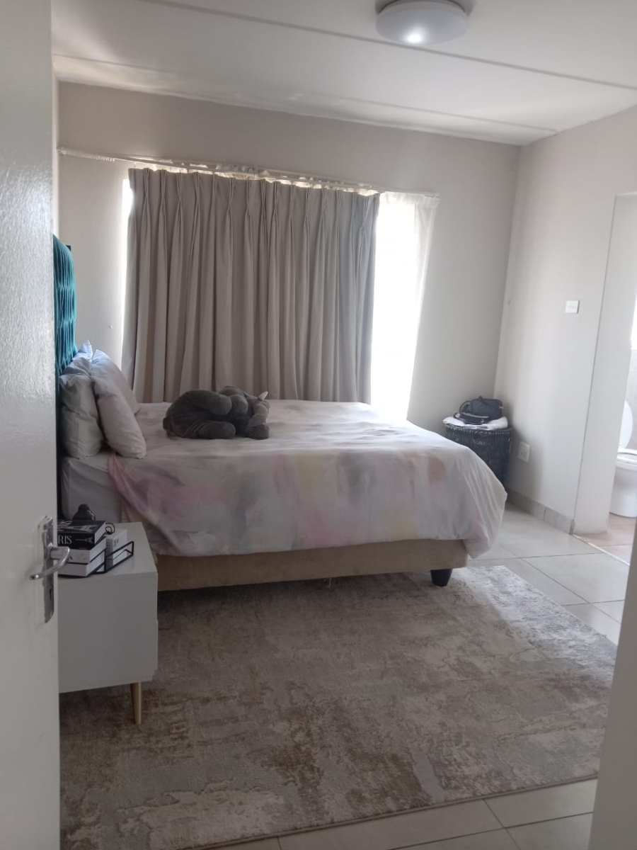 2 Bedroom Property for Sale in Birchleigh Gauteng