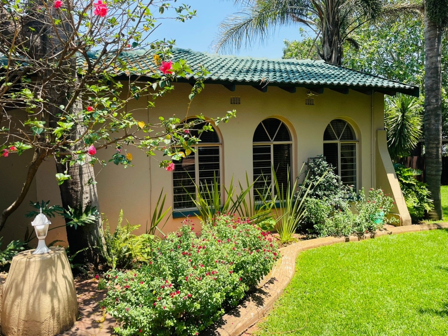 4 Bedroom Property for Sale in Rant En Dal Gauteng