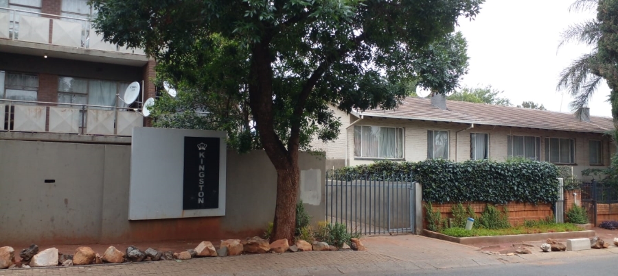 1 Bedroom Property for Sale in Windsor East Gauteng