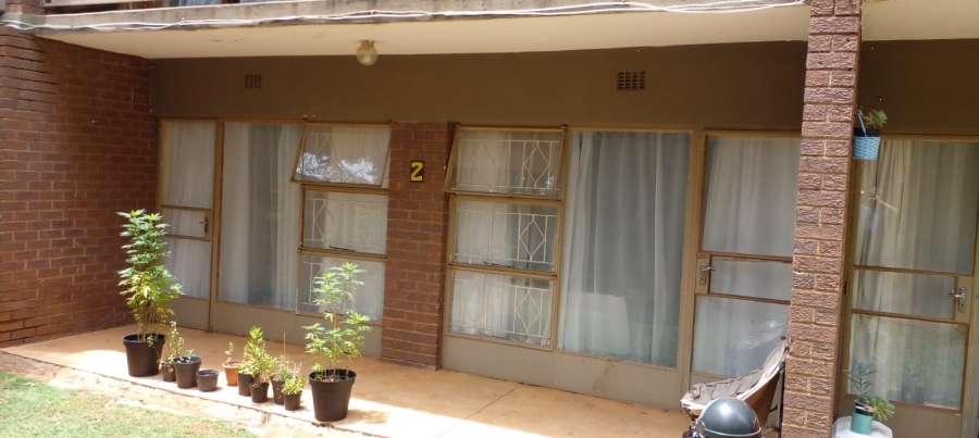 1 Bedroom Property for Sale in Windsor East Gauteng